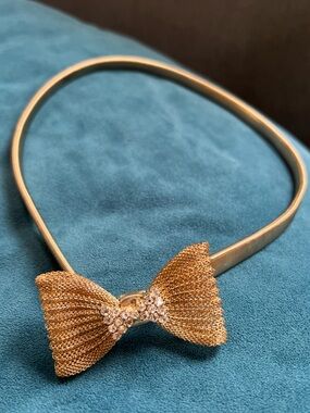 1970s Gold Mesh Bow Tie Stretch Belt Vintage Mesh Buckle Clasp Jewelry